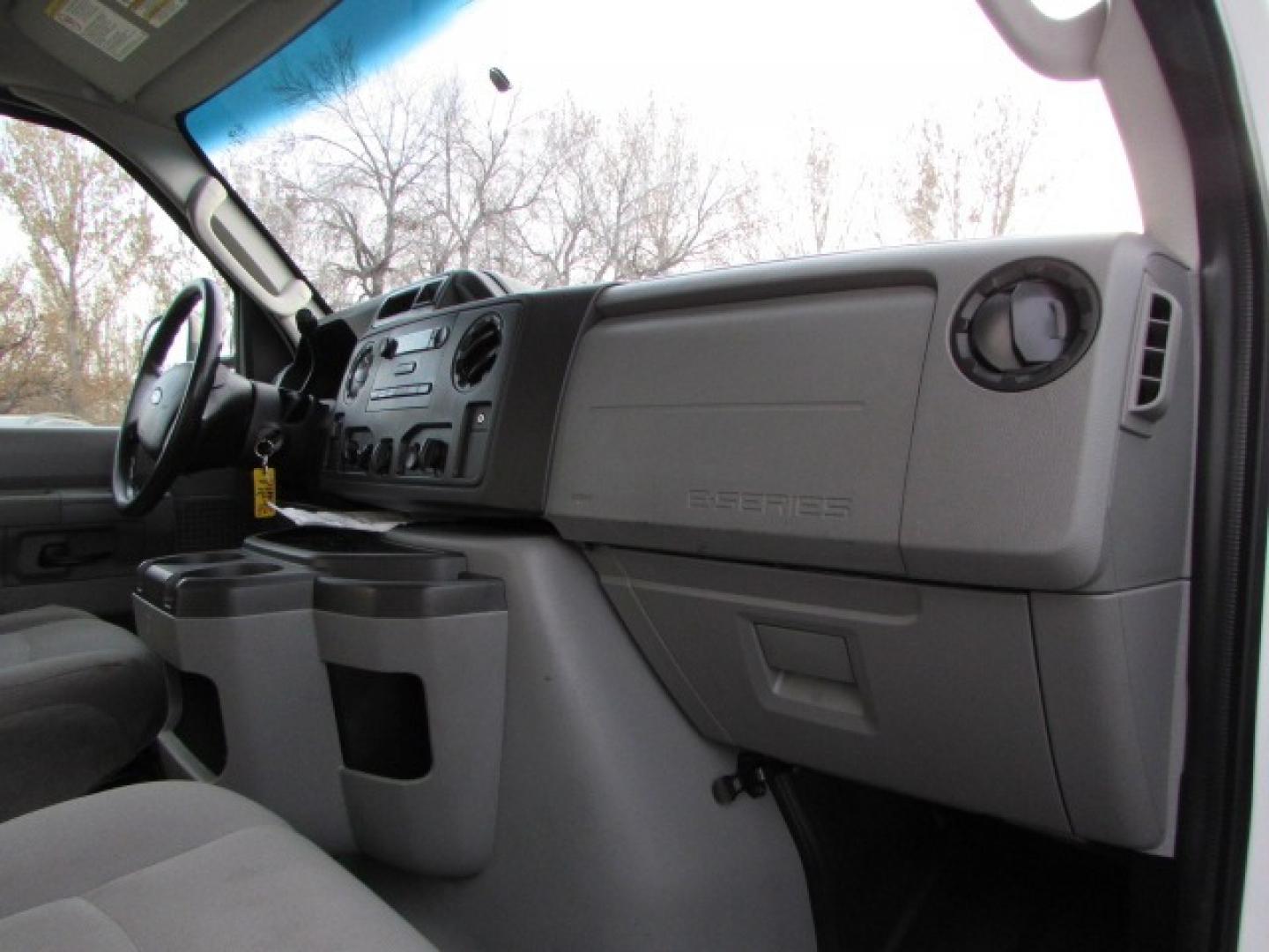 2013 White /Gray Ford Econoline XL (1FDXE4FS1DD) with an 6.8 V10 Engine engine, Automatic TRansmission transmission, located at 4562 State Avenue, Billings, MT, 59101, (406) 896-9833, 45.769516, -108.526772 - 2013 Ford Econoline E450 Box Van with side entry door - Tommy liftgate! 6.8 V10 Engine - automatic transmission - Dual rear wheels - RWD - 168,028 miles - Liftgate - side entry door - Montana one owner - Inspected and serviced - copy of inspection and work performed as well as full vehicle histor - Photo#15